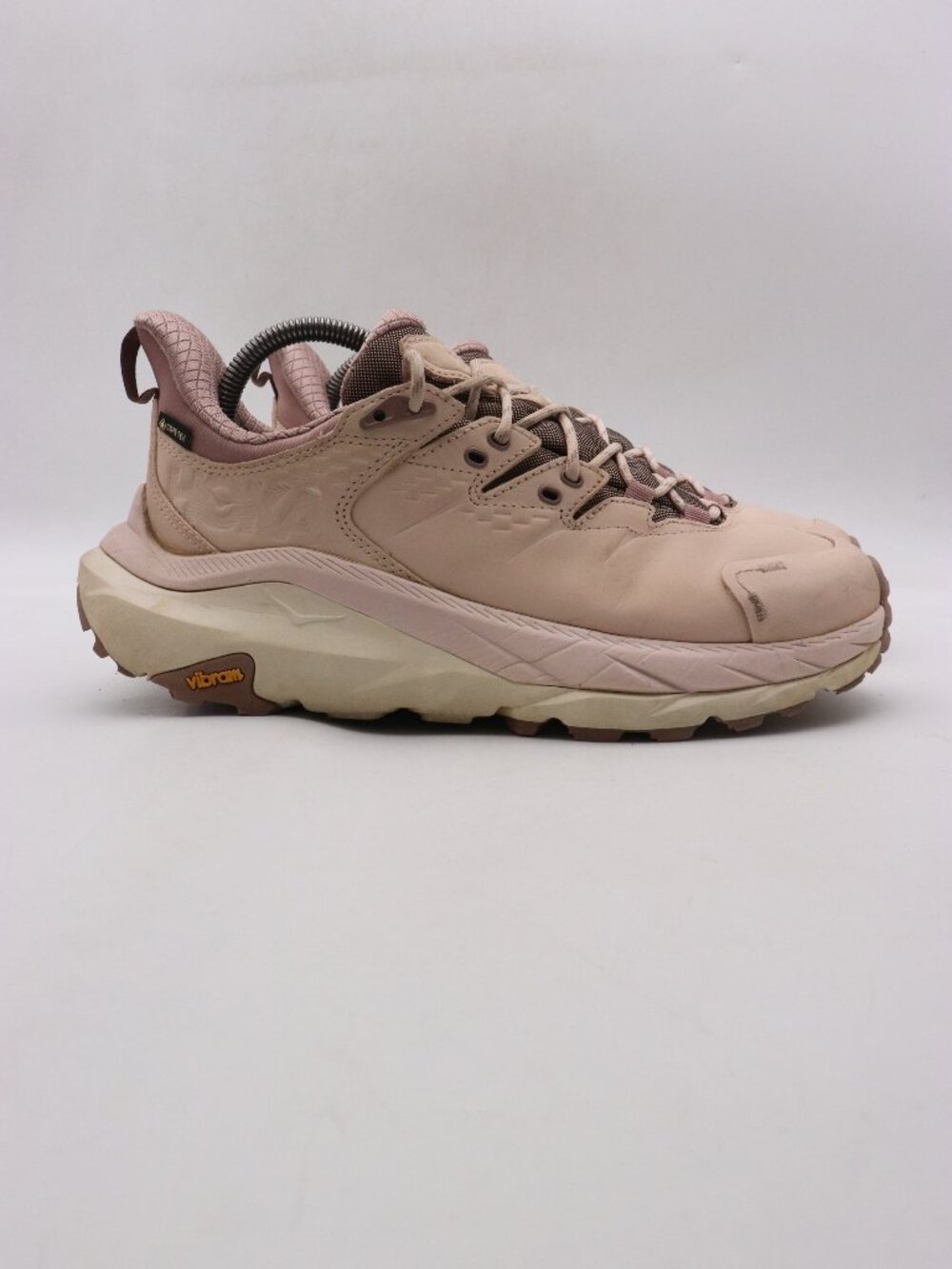 Hoka Kaha 2 Low GTX Gore Tex Women's 9 B Hiking Sneakers Cosmic Pearl Oat Milk